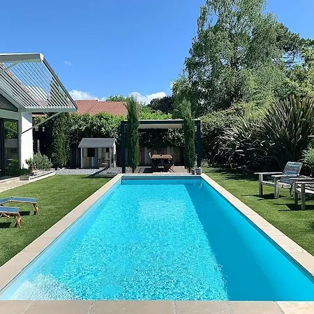 Grande Familiale Pres Du Bassin - 180m2 *